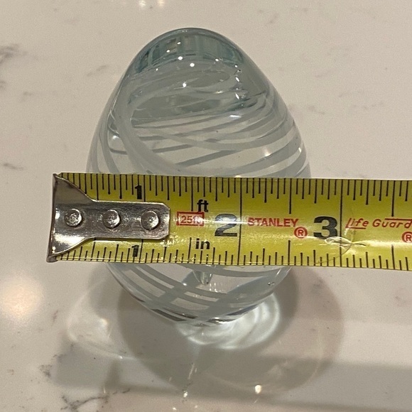 Art Glass Oval Paperweight with One Controlled Bubble Clear with White Swirls - Picture 10 of 11